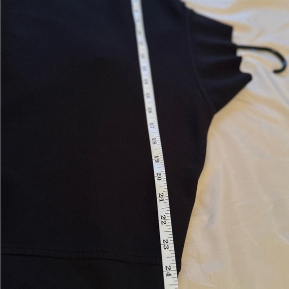 Old Navy Men's Black Zip-Up Sweater - Picture 7 of 7